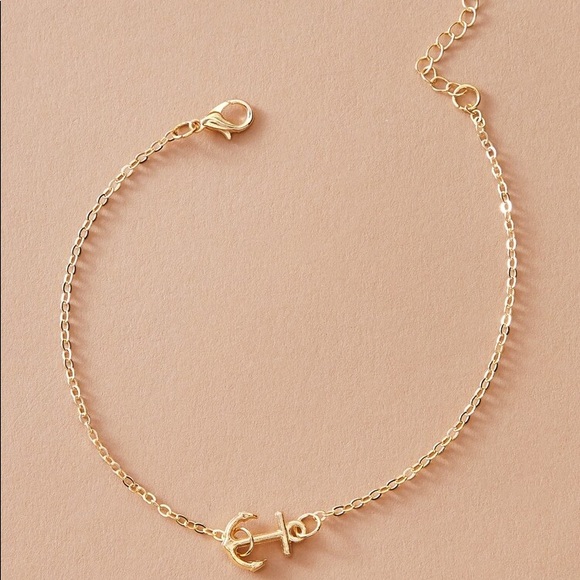 3/$30 π Anchor Necklace - Picture 3 of 4